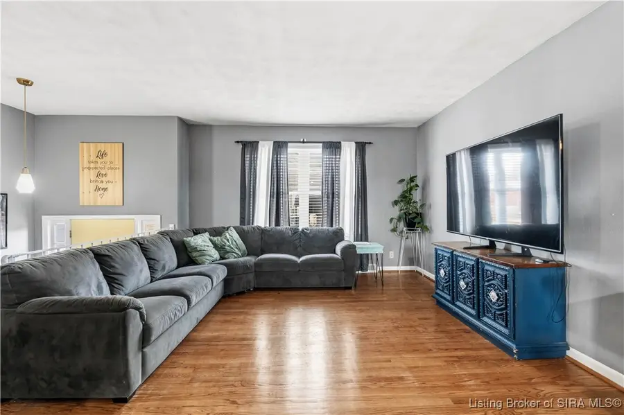 2414 Harris Court, New Albany, IN 47150 - Image #2