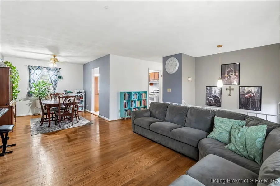 2414 Harris Court, New Albany, IN 47150 - Image #3