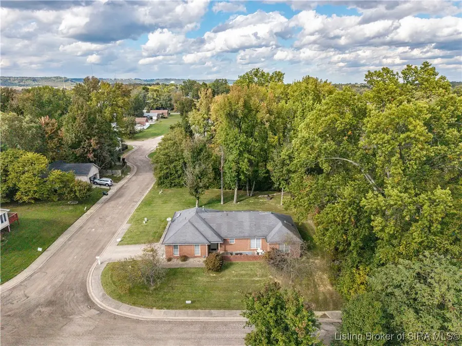 510 Hoffman Drive, New Albany, IN 47150 - Image #3