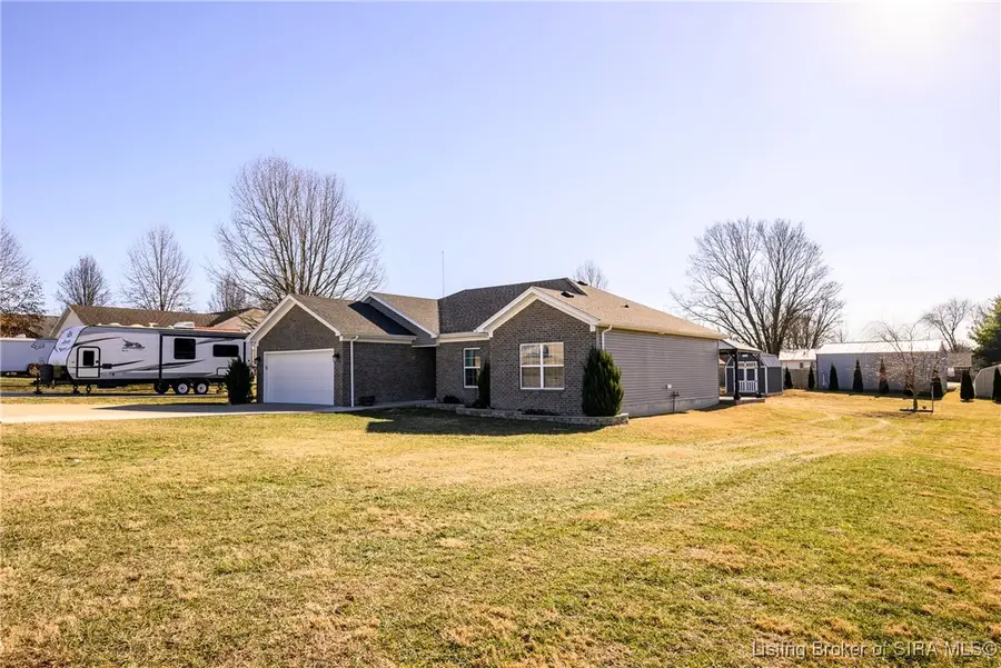 707 Iroquois Boulevard, Salem, IN 47167 - #3