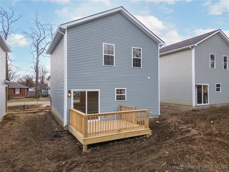 549 W Kenwood Avenue, Clarksville, IN 47129 - Image #2