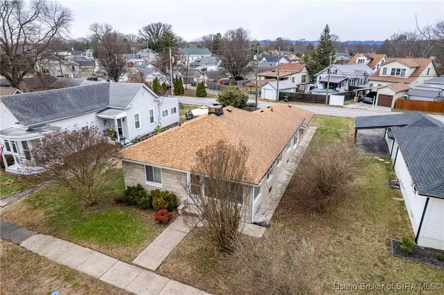 2231 E Oak Street, New Albany, IN 47150 - Image #2