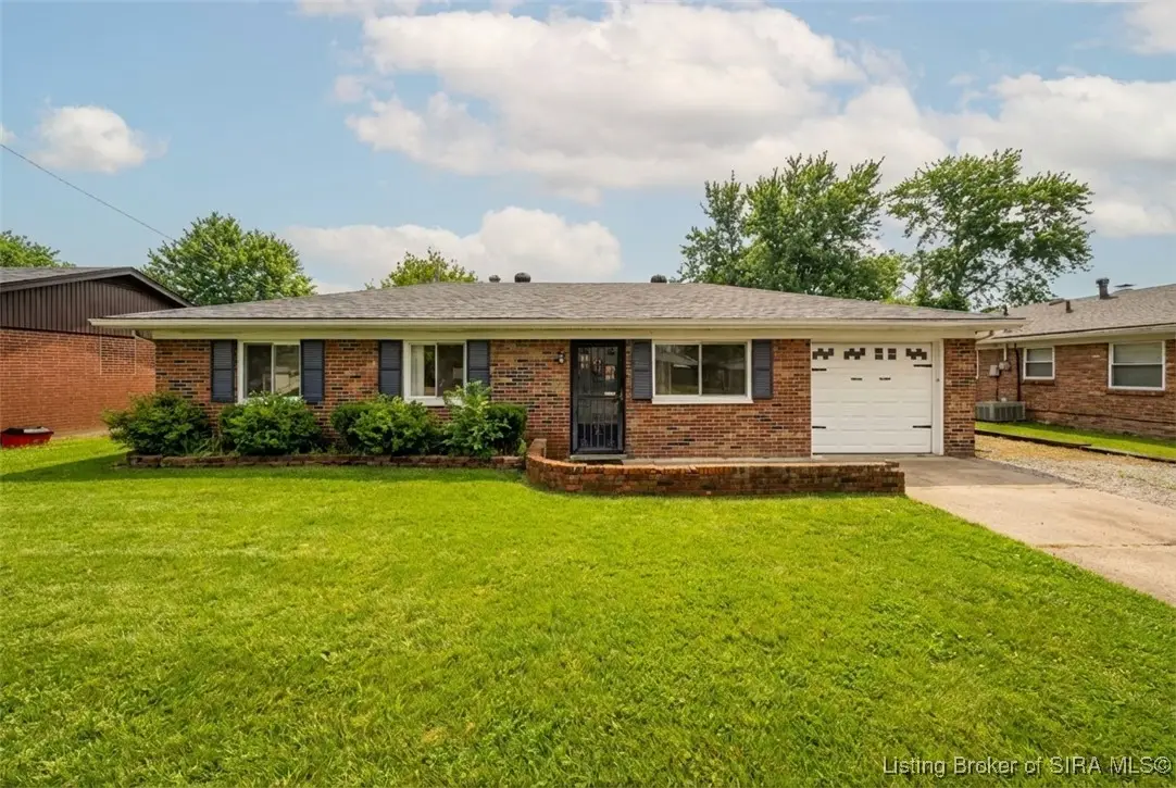 906 Silverwood Drive, Clarksville, IN 47129 - Image #1