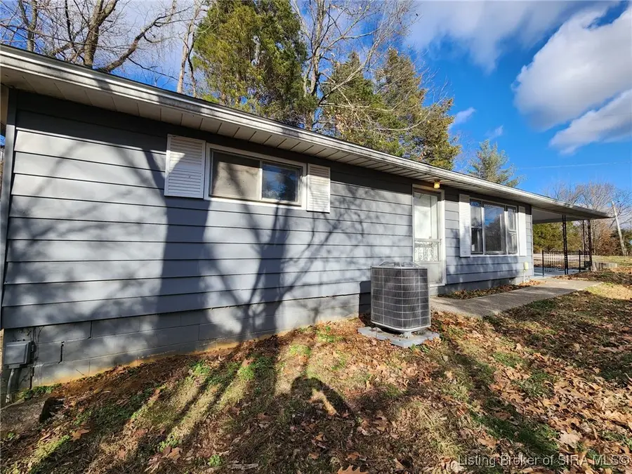 1677 N County Road 125 W, Paoli, IN 47454 - Image #2