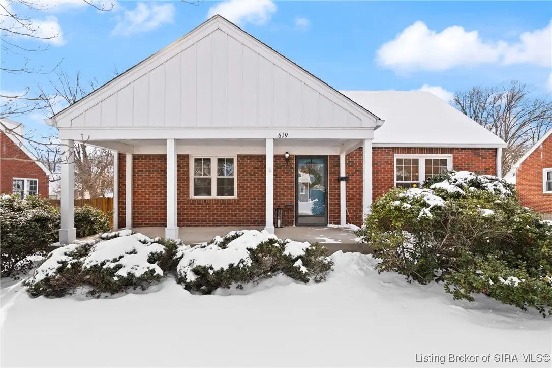 619 Kewanna Drive, Jeffersonville, IN 47130 - Image #1