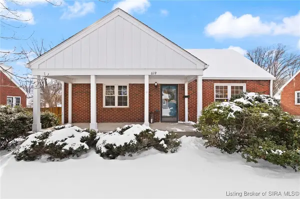 619 Kewanna Drive, Jeffersonville, IN 47130