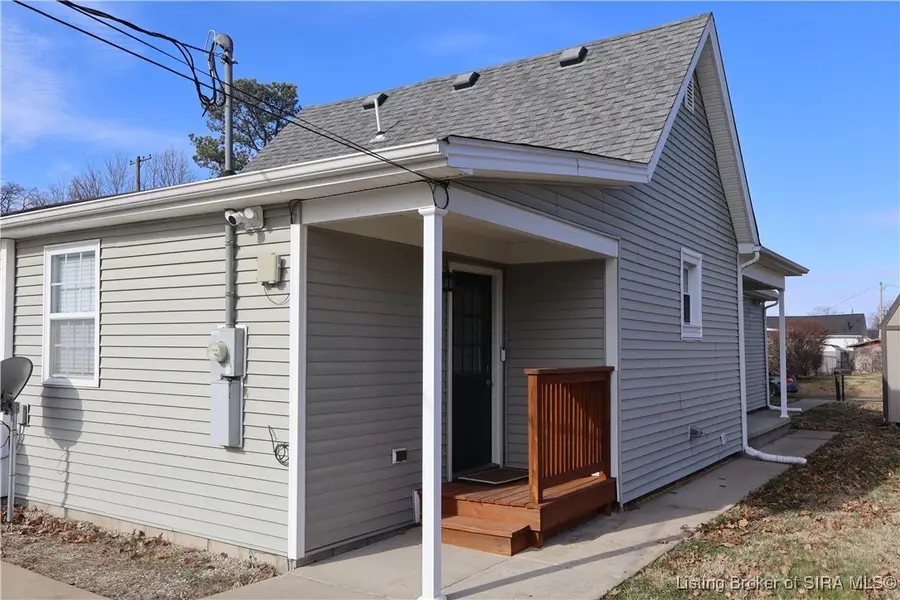 2106 Beeler Street, New Albany, IN 47150 - Image #2