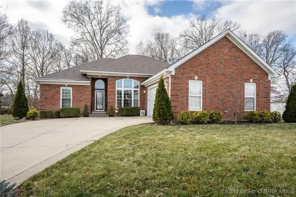 272 Bartholomew Boulevard, Jeffersonville, IN 47130