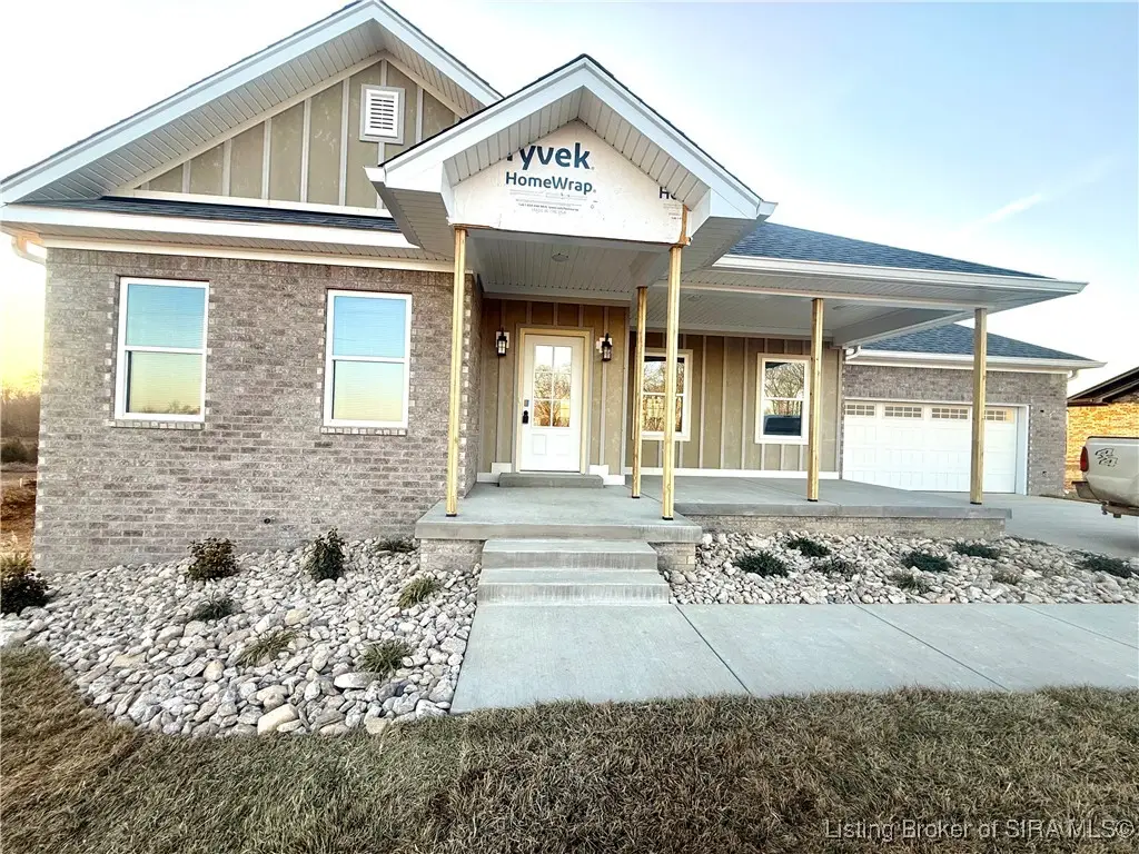 7531 E Brownstown Road, Henryville, IN 47126 - Image #1