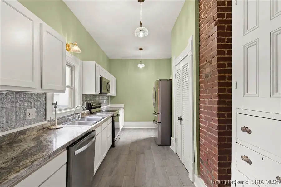 427 E Chestnut Street, Corydon, IN 47112 - Image #2