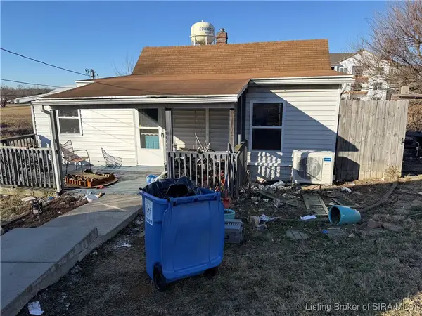 112 Carolyn Avenue, Georgetown, IN 47122