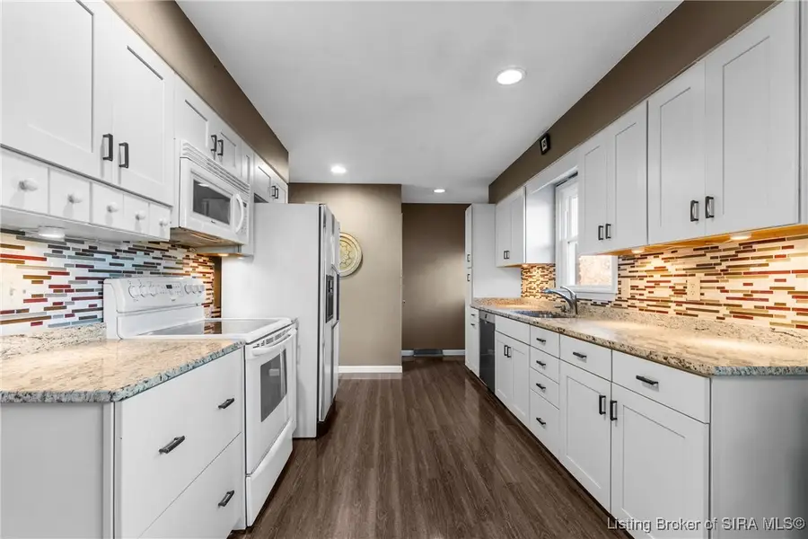 509 Hemlock Road, Jeffersonville, IN 47130 - Image #3