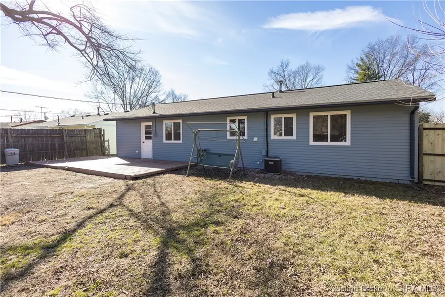 1116 Birchwood Drive, Jeffersonville, IN 47130 - Image #3