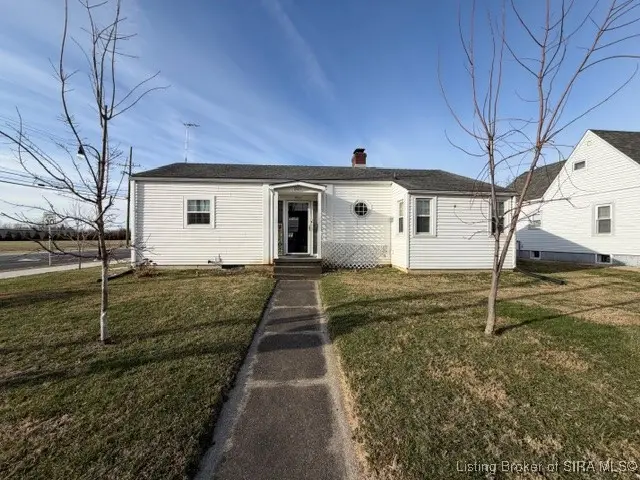201 Lee Boulevard, Seymour, IN 47274 - Image #1