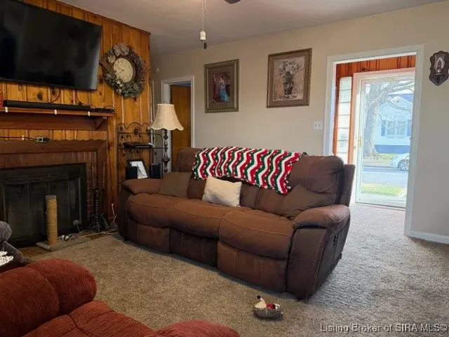 201 Lee Boulevard, Seymour, IN 47274 - Image #2
