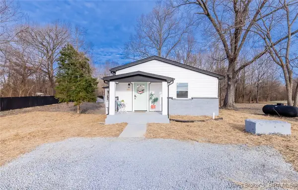15801 Fry Road, Otisco, IN 47163