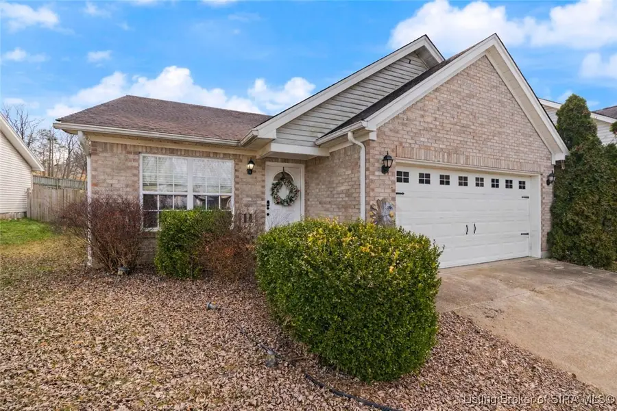 804 Twin Oaks Drive, Henryville, IN 47126 - Image #2