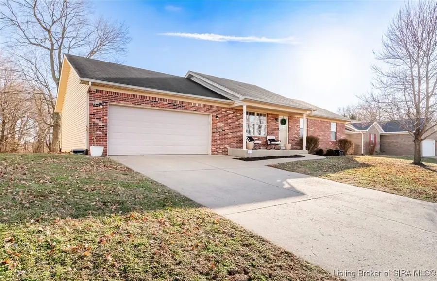 400 Reba Jackson Drive, Jeffersonville, IN 47130 - Image #2