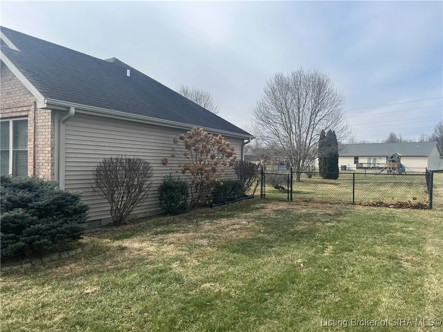 76 S Country Manor, Madison, IN 47250 - Image #3