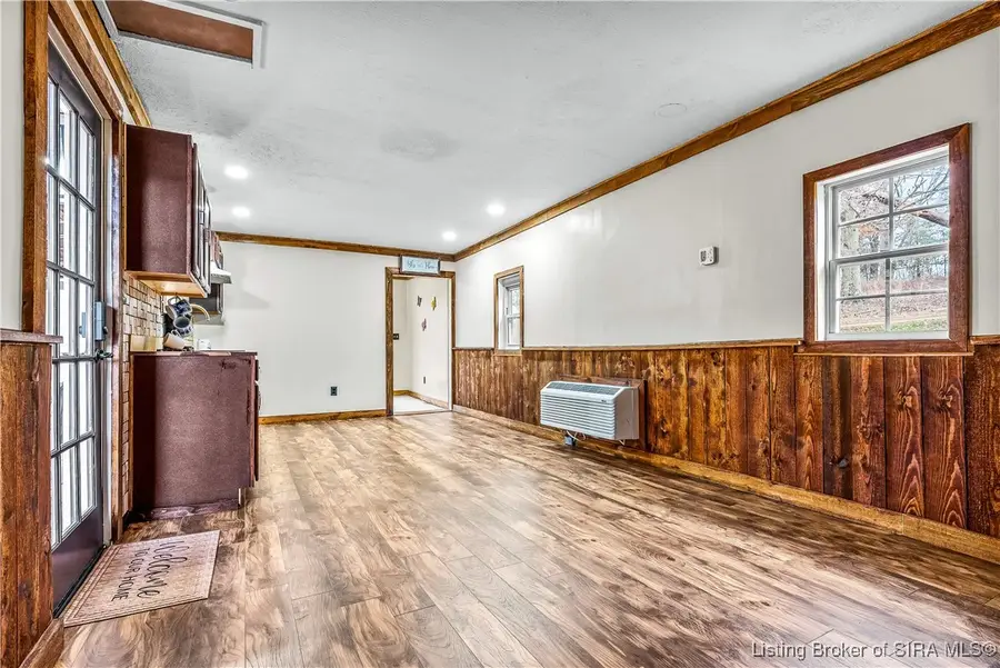 4665 S Mount Zion Church Road, Pekin, IN 47165 - Image #2