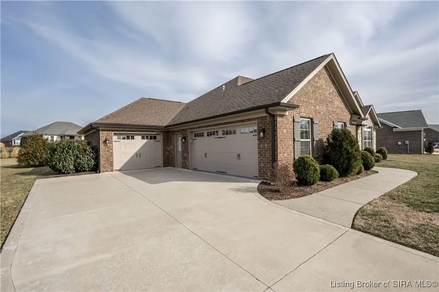 1865 Hazeltine Way, Henryville, IN 47126 - Image #3