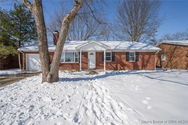 3211 Hickory Grove, New Albany, IN 47150
