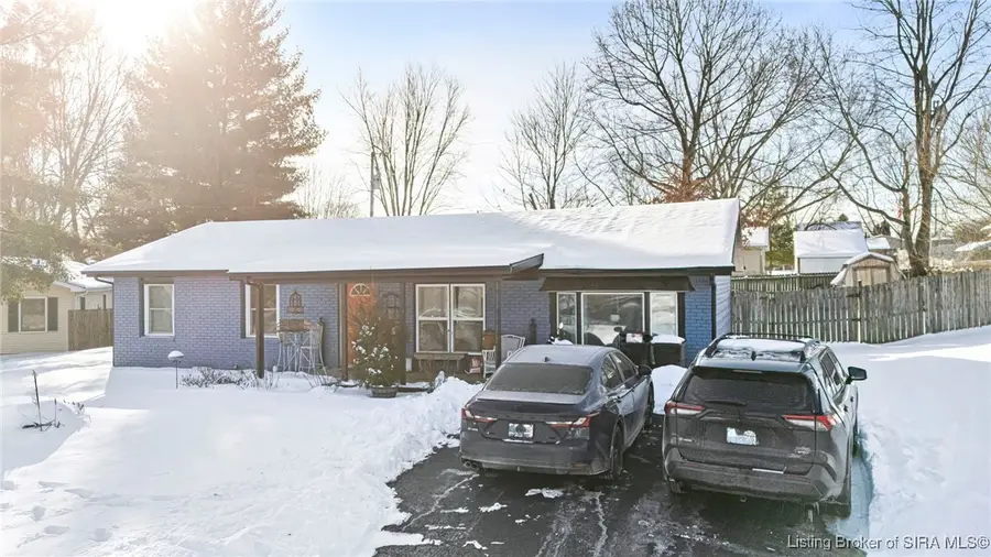 2527 Franks Drive, Madison, IN 47250 - Image #2