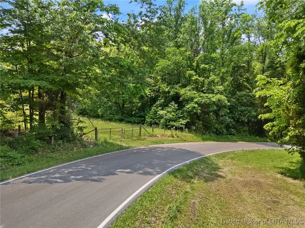 Dukes Road Nw, Depauw, IN 47115