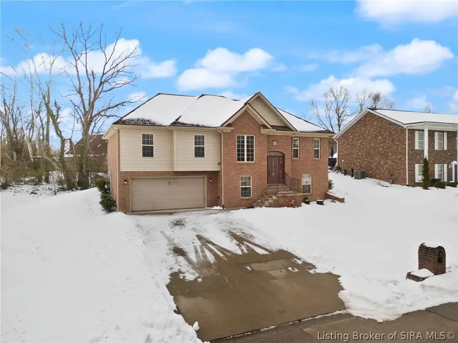 100 Hodge Drive, Clarksville, IN 47129 - #3