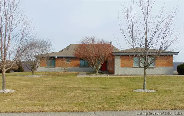 3225 S River Bluff Drive, Hanover, IN 47243