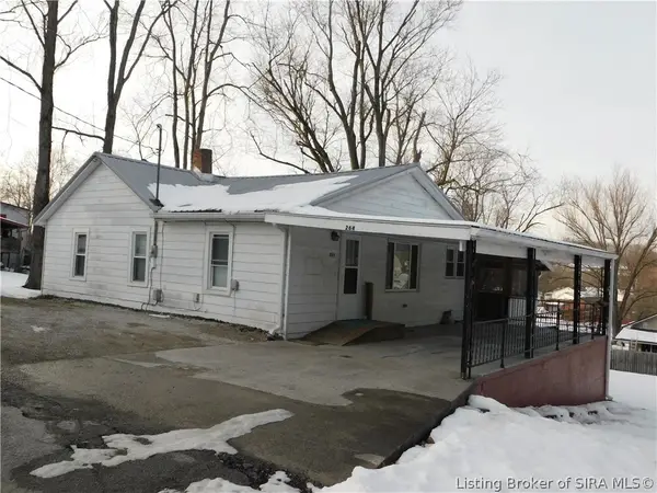 264 W Wainwright Avenue, Paoli, IN 47454