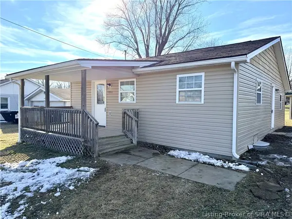 1661 Market Street, Charlestown, IN 47111