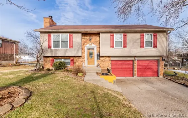 2911 Crums Lane, Jeffersonville, IN 47130