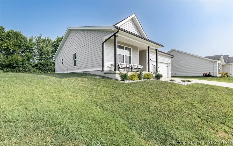 829 Wolf Run Park Boulevard, Jeffersonville, IN 47130 - #2
