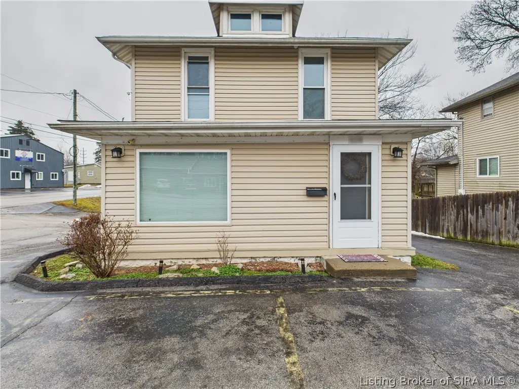 1026 N Clark Boulevard, Clarksville, IN 47129 - #1