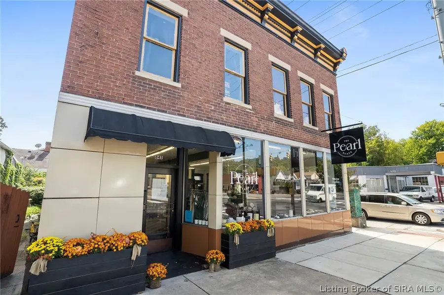 845 W Main Street, Madison, IN 47250 - #2