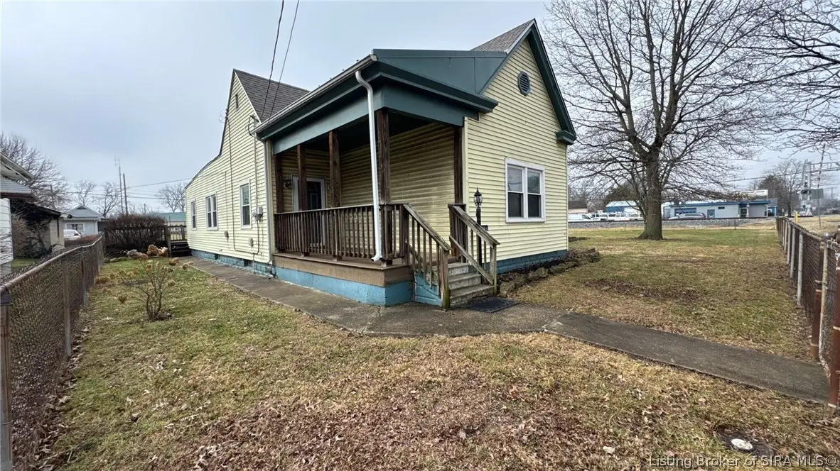 1511 Beechwood Avenue, New Albany, IN 47150 - #1