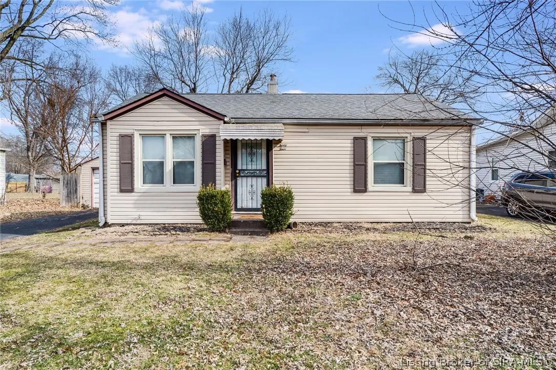 34 Louise Street, Jeffersonville, IN 47130 - #1