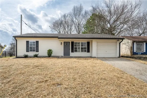 1002 Presidential Place, Jeffersonville, IN 47130