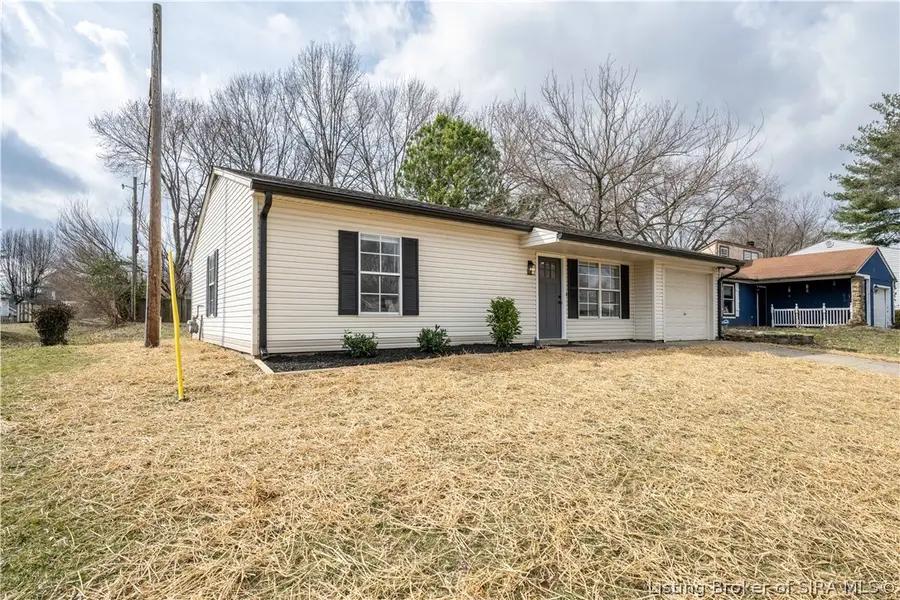 1002 Presidential Place, Jeffersonville, IN 47130 - #2