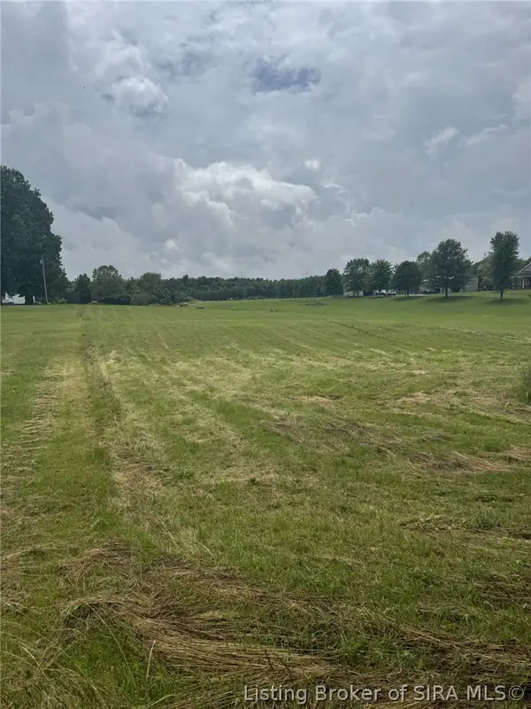 4267 W Sr 256, Hanover, IN 47243