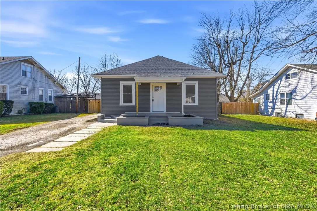 604 Lincoln Boulevard, Sellersburg, IN 47172 - #1