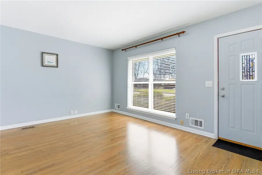 828 Marigold Drive, Jeffersonville, IN 47130 - #3