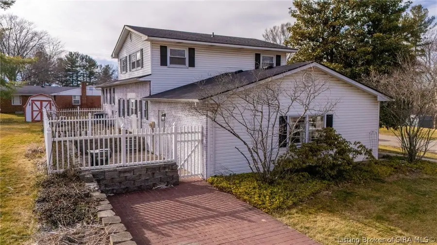 1835 Greenhills Drive, Madison, IN 47250 - #3