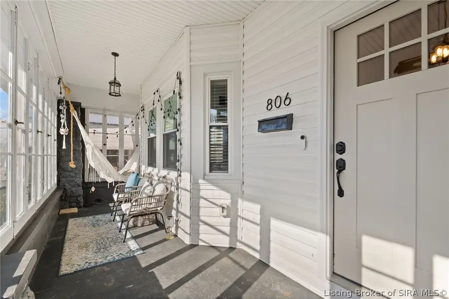 806 Meigs Avenue, Jeffersonville, IN 47130 - #3