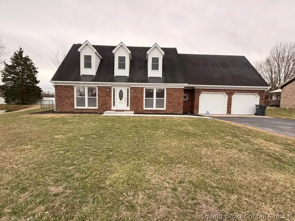 1635 W Monique Drive, Scottsburg, IN 47170 - #1