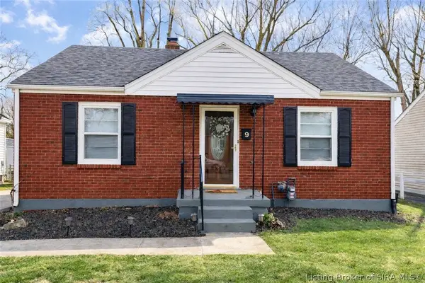 9 Louise Street, Jeffersonville, IN 47130