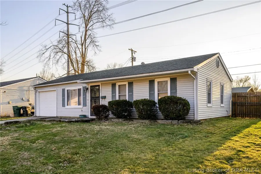 821 Holly Drive, Jeffersonville, IN 47130 - #3