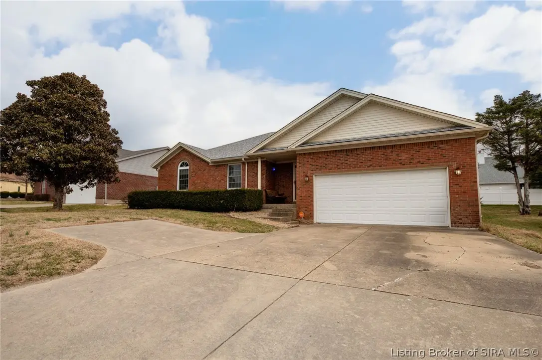 3012 Hamburg Pike, Jeffersonville, IN 47130 - #1