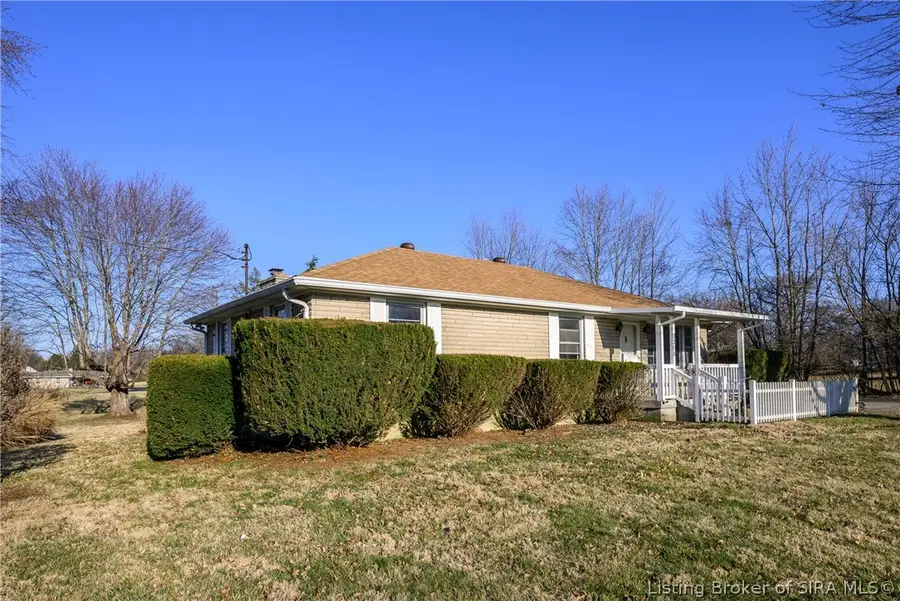 3708 Holmans Lane, Jeffersonville, IN 47130 - #3